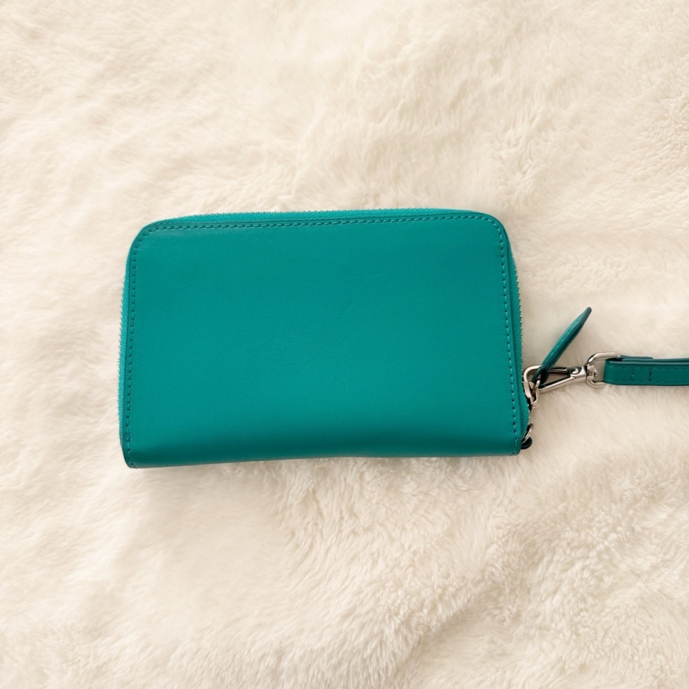 Vera Bradley Vegan Leather Turquoise blue Wristlet clutch wallet - Picture 3 of 6